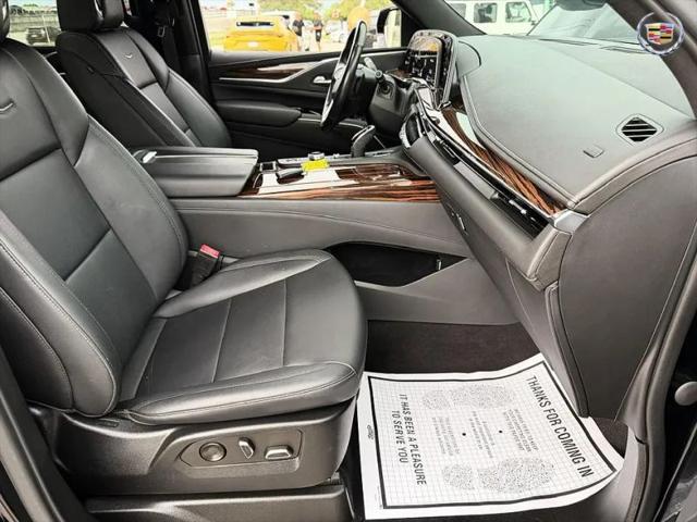 2022 Cadillac Escalade 2WD Luxury