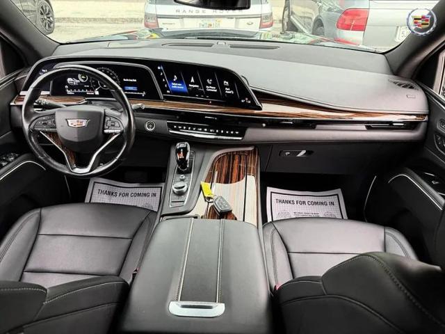 2022 Cadillac Escalade 2WD Luxury