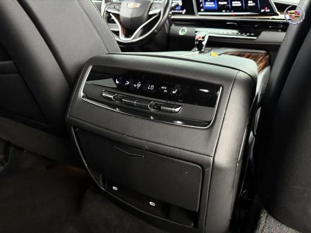 2022 Cadillac Escalade 2WD Luxury