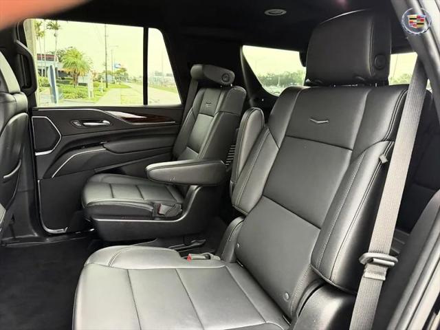 2022 Cadillac Escalade 2WD Luxury