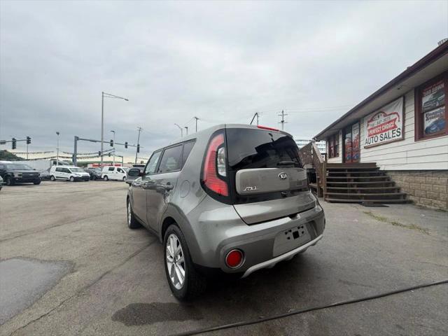 2019 Kia Soul +