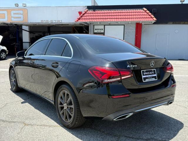 2019 Mercedes-Benz A 220 A 220