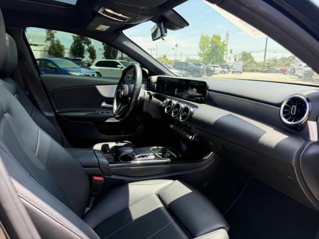2019 Mercedes-Benz A 220 A 220