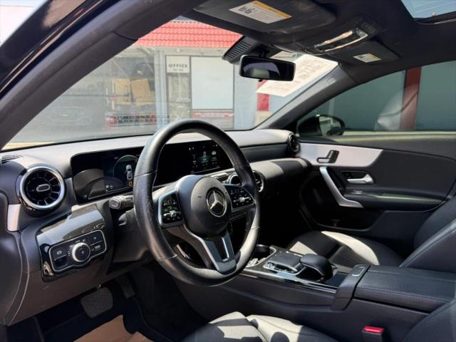 2019 Mercedes-Benz A 220 A 220