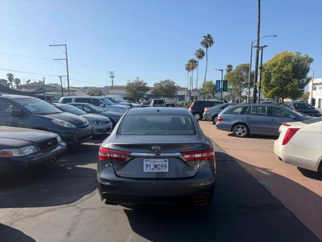 2014 Toyota Avalon XLE