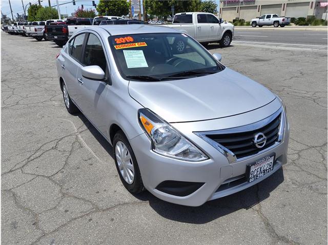 2019 Nissan Versa 1.6 SV