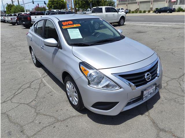 2019 Nissan Versa 1.6 SV