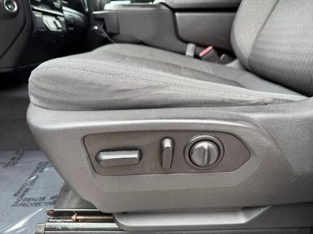 2020 Chevrolet Silverado 1500 4WD Crew Cab Short Bed LT