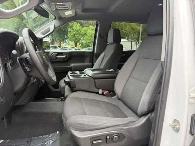 2020 Chevrolet Silverado 1500 4WD Crew Cab Short Bed LT