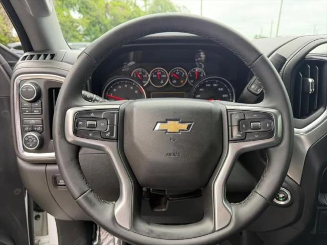 2020 Chevrolet Silverado 1500 4WD Crew Cab Short Bed LT