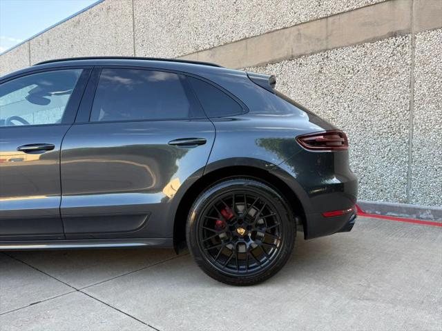 2017 Porsche Macan GTS