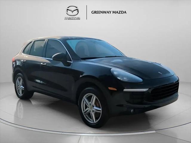 2016 Porsche Cayenne Cayenne