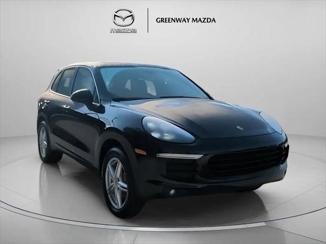 2016 Porsche Cayenne Cayenne