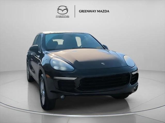 2016 Porsche Cayenne Cayenne