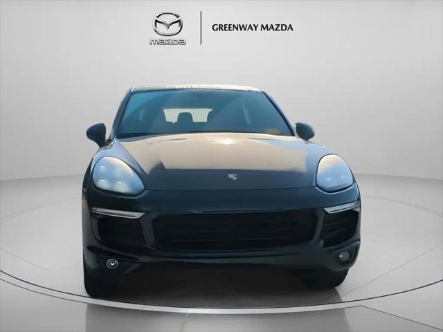 2016 Porsche Cayenne Cayenne