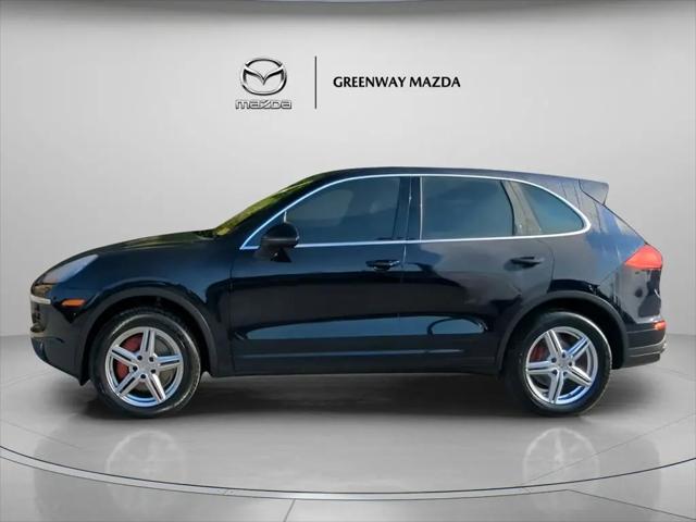 2016 Porsche Cayenne Cayenne