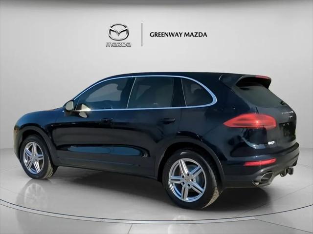 2016 Porsche Cayenne Cayenne