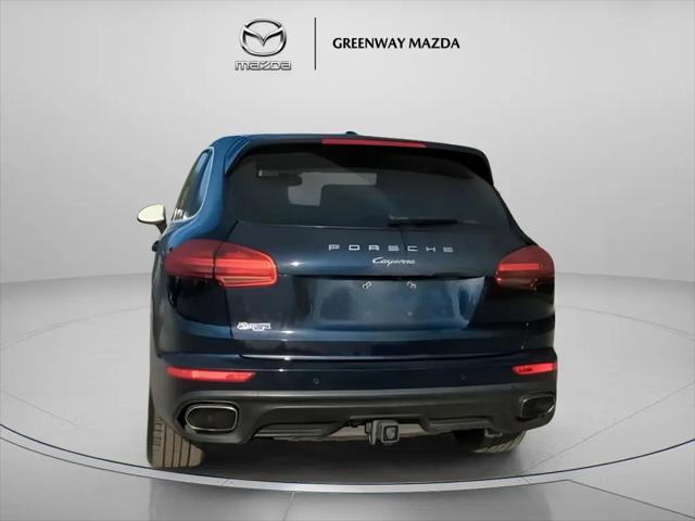 2016 Porsche Cayenne Cayenne