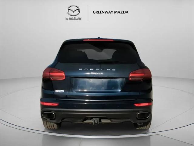2016 Porsche Cayenne Cayenne