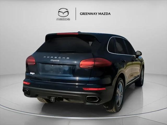 2016 Porsche Cayenne Cayenne