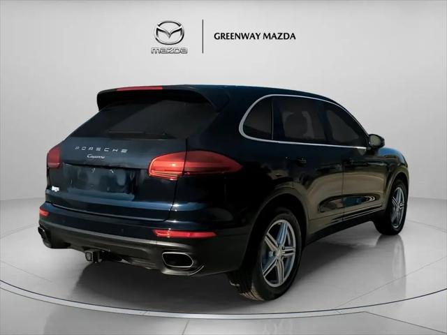 2016 Porsche Cayenne Cayenne