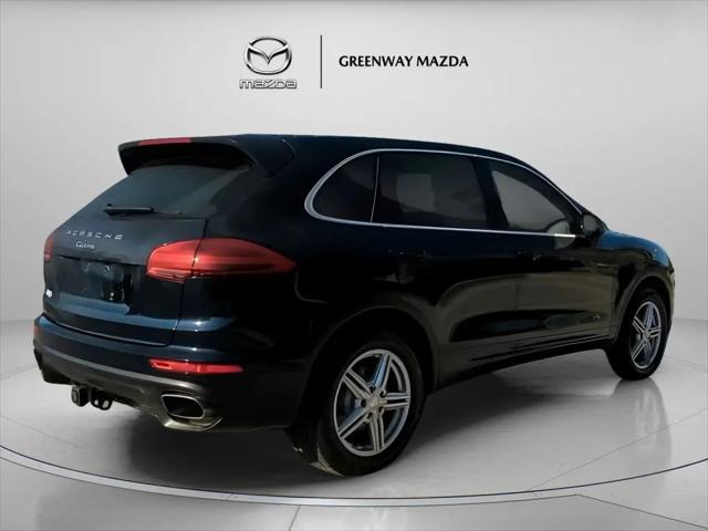 2016 Porsche Cayenne Cayenne