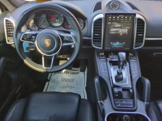 2016 Porsche Cayenne Cayenne