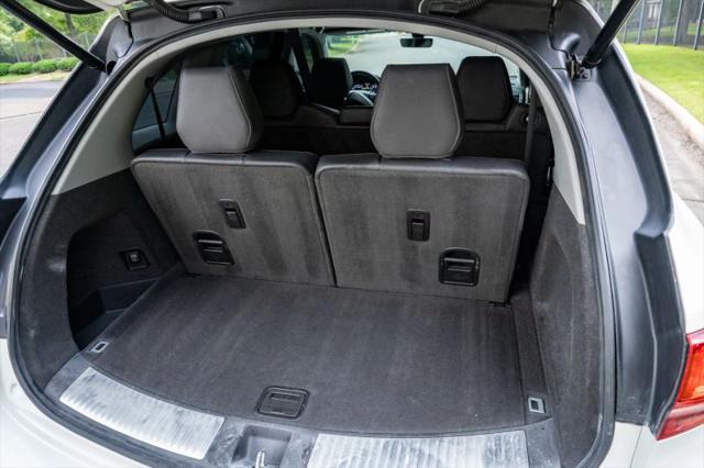 2017 Acura MDX w/Technology Package