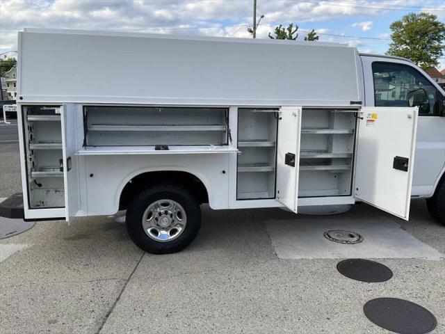 2020 Chevrolet Express Cutaway Work Van