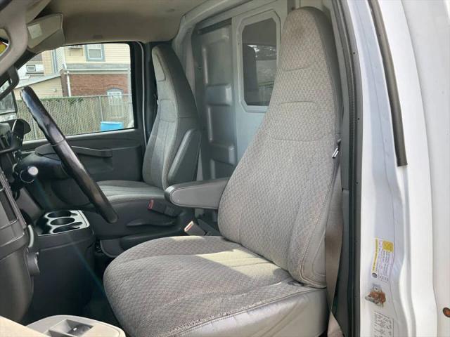 2020 Chevrolet Express Cutaway Work Van