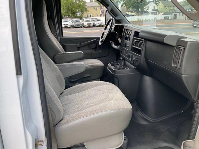 2020 Chevrolet Express Cutaway Work Van