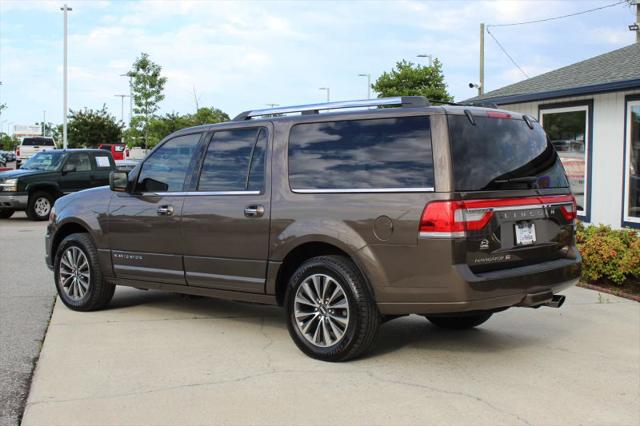 2017 Lincoln Navigator L Select