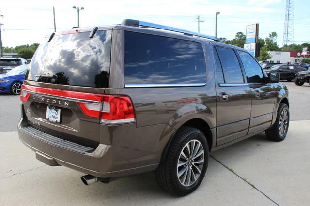 2017 Lincoln Navigator L Select
