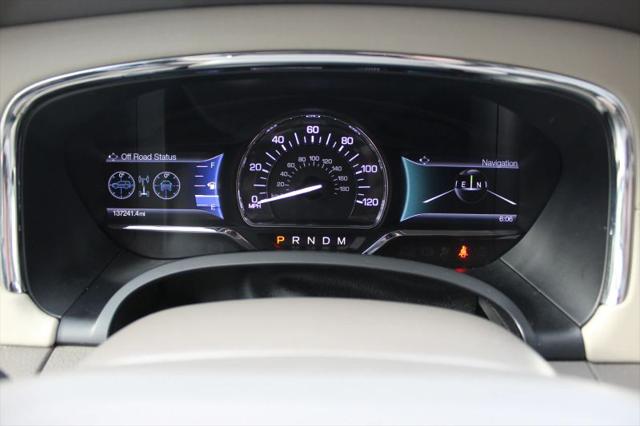 2017 Lincoln Navigator L Select