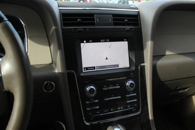 2017 Lincoln Navigator L Select