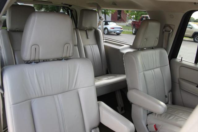 2017 Lincoln Navigator L Select