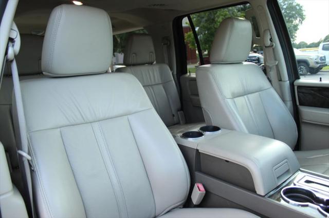 2017 Lincoln Navigator L Select