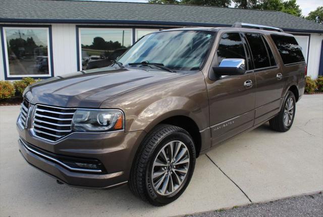 2017 Lincoln Navigator L Select
