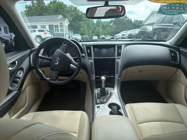 2015 INFINITI Q50 Premium