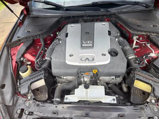2015 INFINITI Q50 Premium
