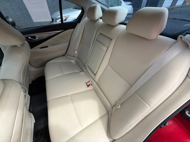 2015 INFINITI Q50 Premium