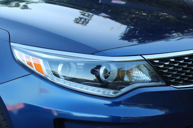2017 Kia Optima EX