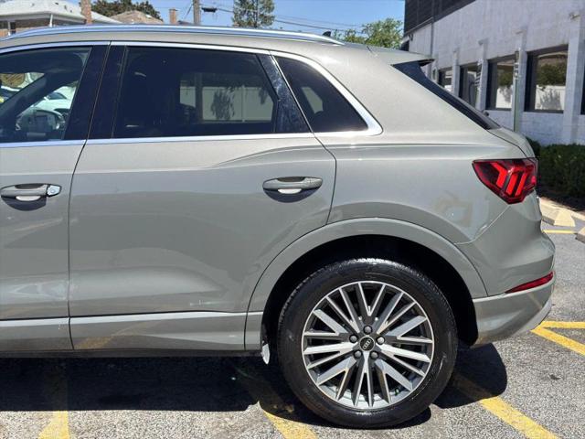 2021 Audi Q3 Premium Plus 40 TFSI quattro Tiptronic