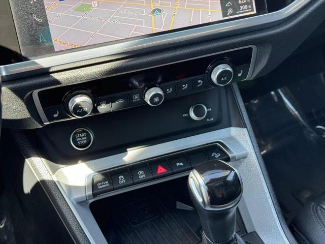 2021 Audi Q3 Premium Plus 40 TFSI quattro Tiptronic