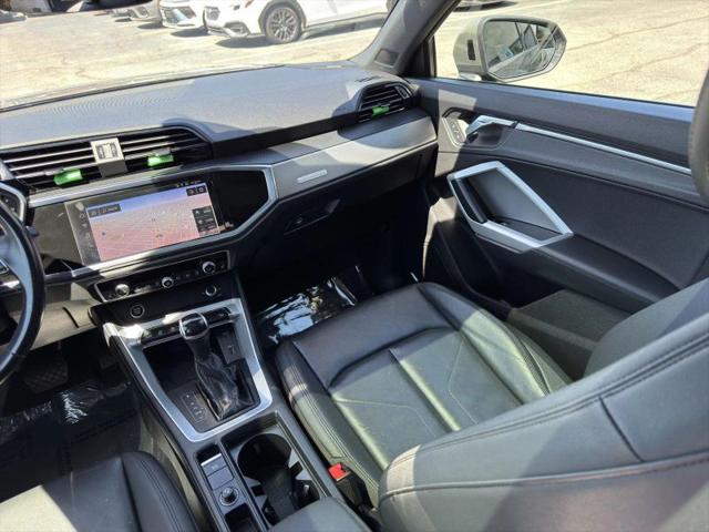 2021 Audi Q3 Premium Plus 40 TFSI quattro Tiptronic