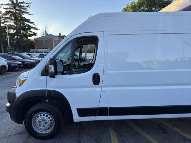 2026 Ram ProMaster 2500 Cargo Van Tradesman High Roof 159" WB w/Pass Seat
