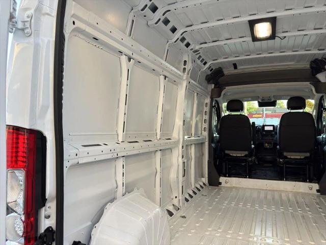 2026 Ram ProMaster 2500 Cargo Van Tradesman High Roof 159" WB w/Pass Seat