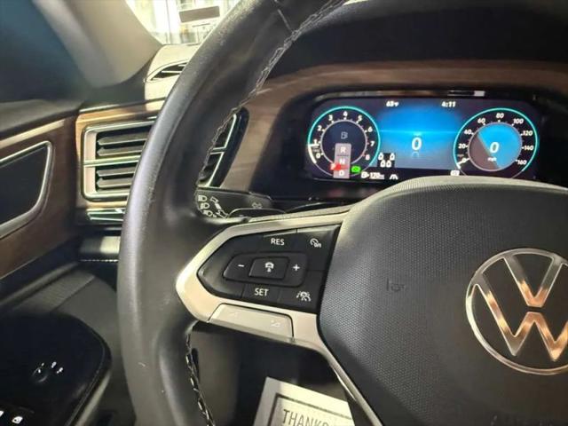 2024 Volkswagen Atlas 2.0T SE w/Technology