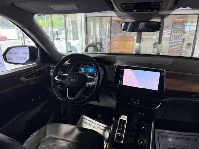 2024 Volkswagen Atlas 2.0T SE w/Technology