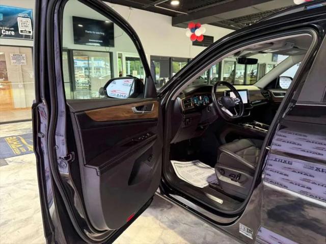 2024 Volkswagen Atlas 2.0T SE w/Technology